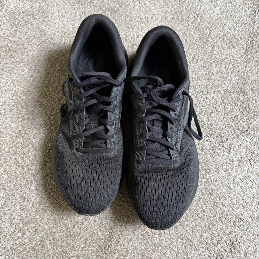 Men's Black Ghost 16 Brooks